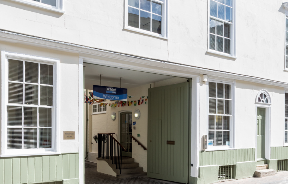 Oxford school entrance